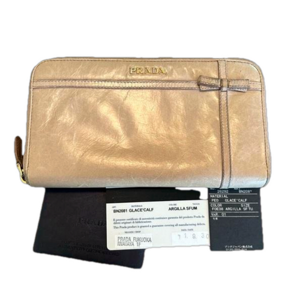 Prada Milano Gift Ribbon Zip Around Long Wallet with Authentication Card - Picture 2 of 15
